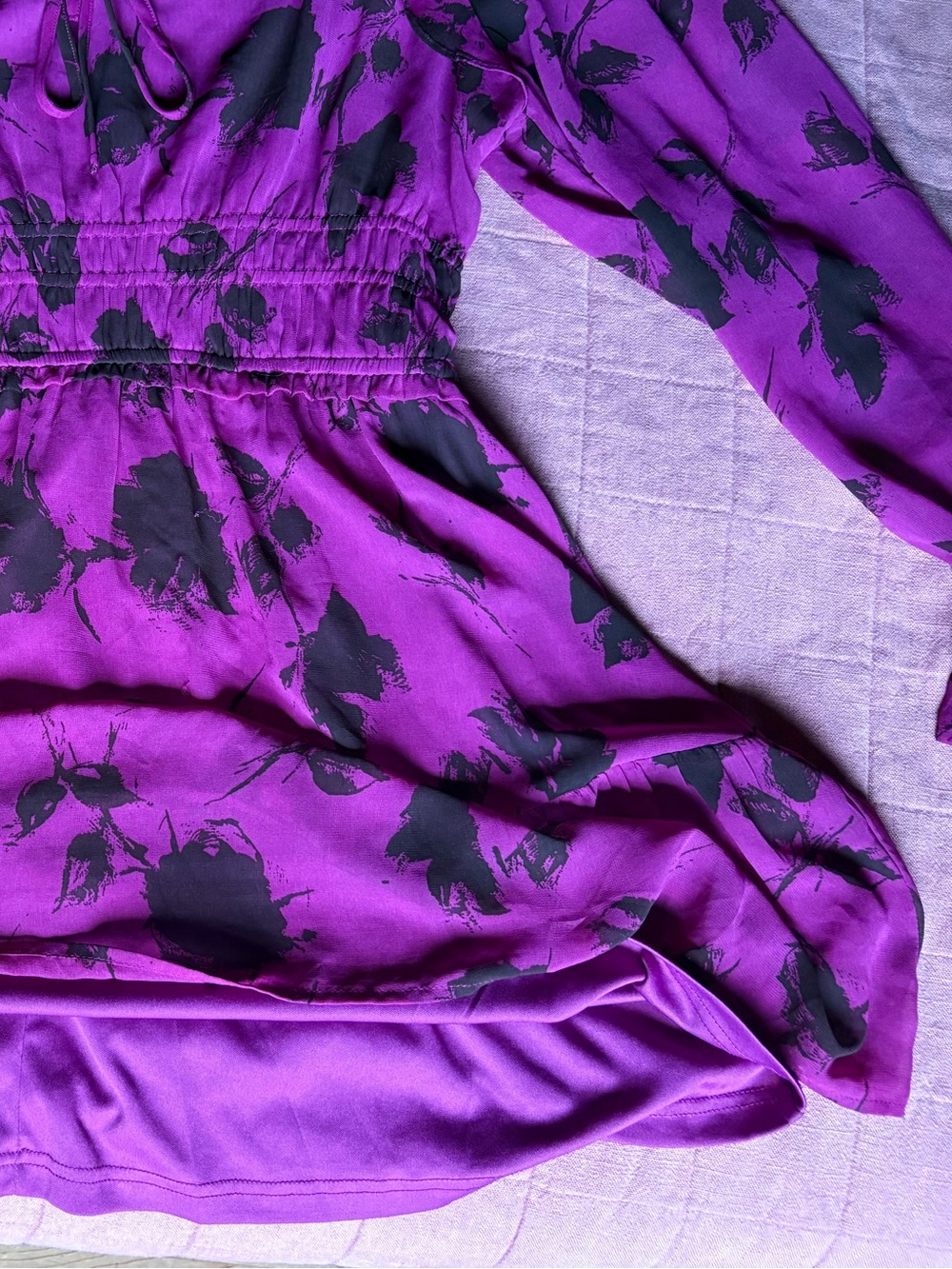 entro Magenta Floral Mini Dress- Size Large - Picture 8 of 9